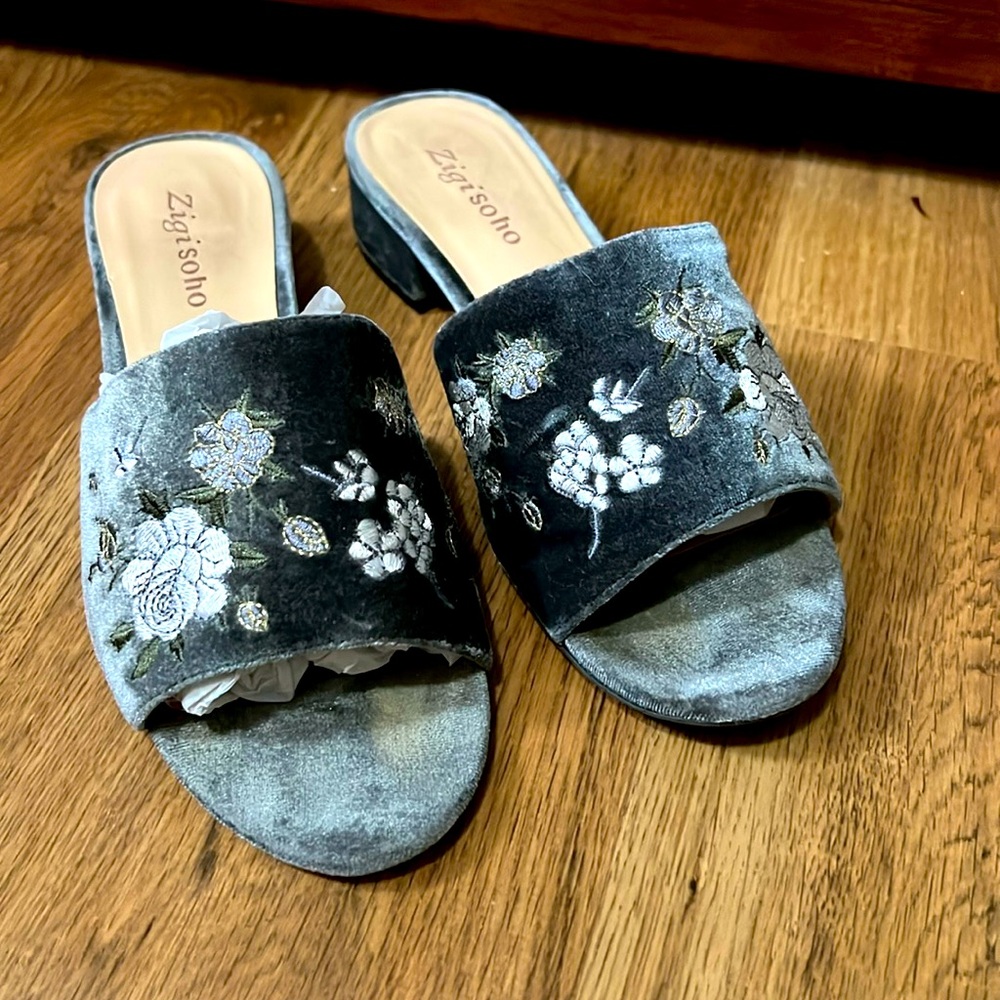 Zigi Soho Velvet Floral Mules